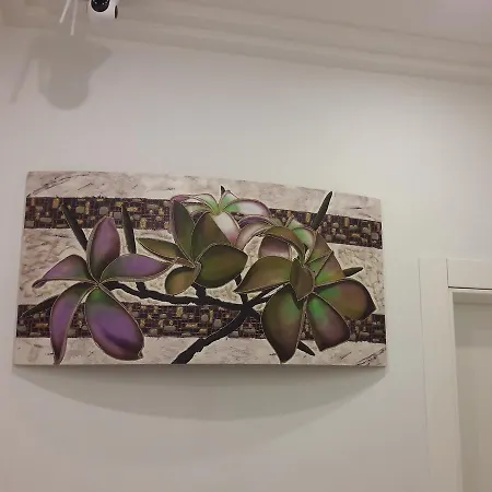 Dali Naples