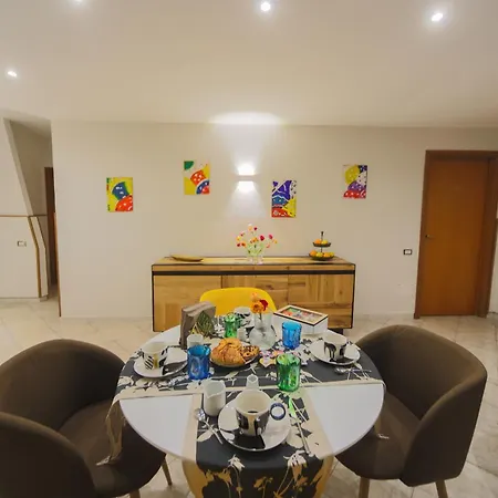 Hotel Dali *